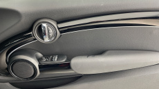 MINI Hatchback 135kW Cooper S Level 2 33kWh 3dr Auto Electric Hatchback